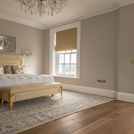 Mountrush House Exclusive 13 Bed Ensuite Luxury Manor Near Dublin Casa vacanze *