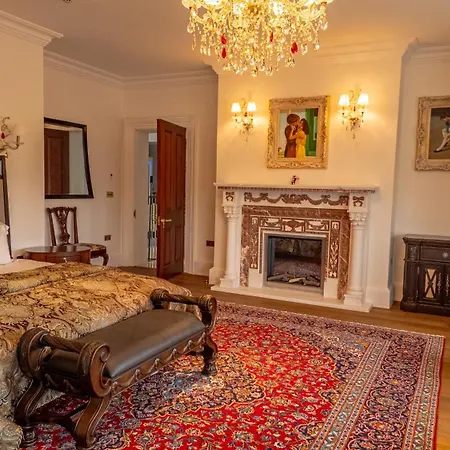 Mountrush House Exclusive 13 Bed Ensuite Luxury Manor Near Dublin Coolamoney