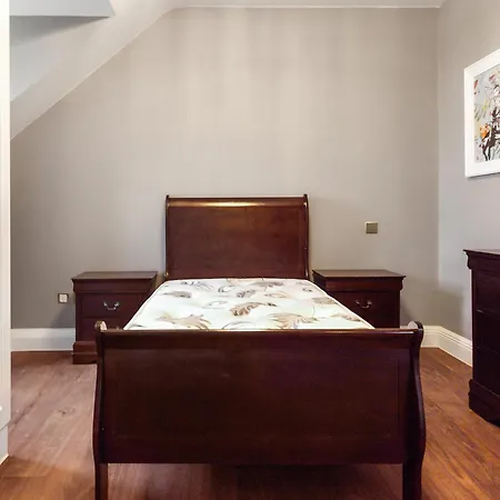 Casa vacanze Mountrush House Exclusive 13 Bed Ensuite Luxury Manor Near Dublin Coolamoney