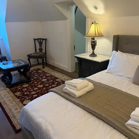 Mountrush House Exclusive 13 Bed Ensuite Luxury Manor Near Dublin Coolamoney