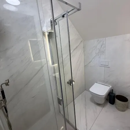 Casa vacanze Mountrush House Exclusive 13 Bed Ensuite Luxury Manor Near Dublin Coolamoney